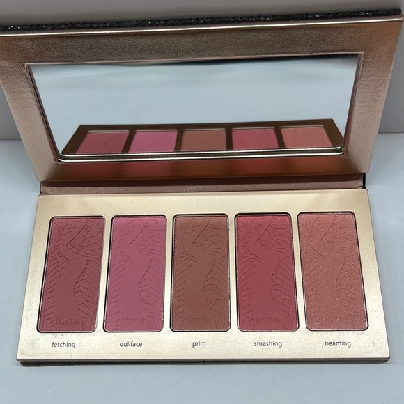 Tarte bling it on palette